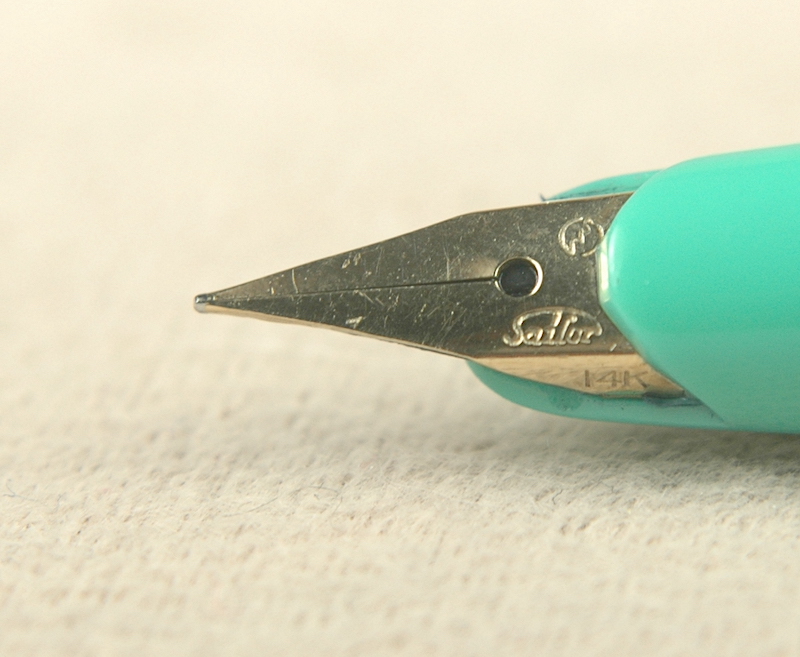 Pre-Owned Pens: 6485: Sailor: F Mini Fountain Pen