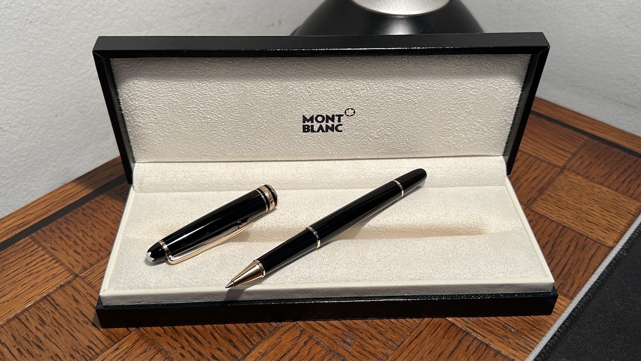 Pens and Pencils: : Mont Blanc: Montblanc Meisterstück Gold-Coated Rollerball