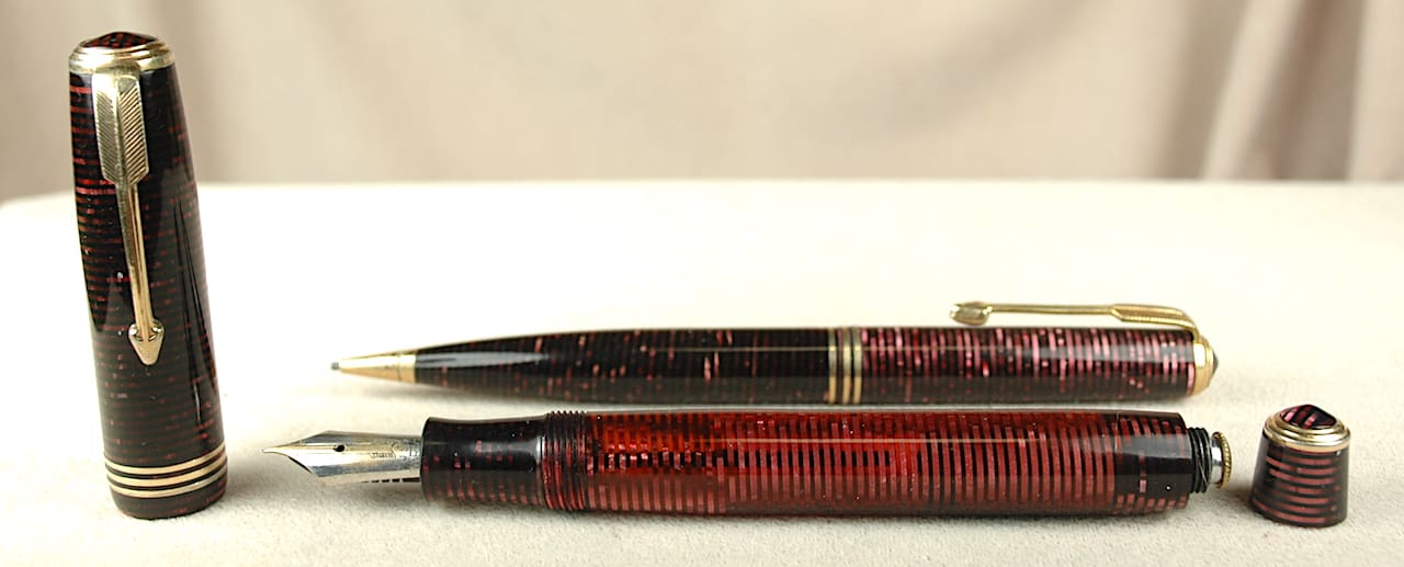 PARKER VACUMATIC (洋書) Vintage Pens: Parker Vacumatic Set - ThePenMarket.com