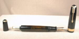 Vintage Pens: Parker Vacumatic Oversized - ThePenMarket.com